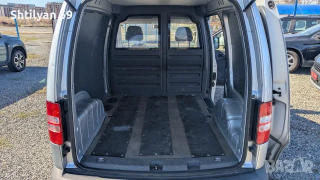 Volkswagen Caddy 1.6 TDI, снимка 13 - Автомобили и джипове - 56356830