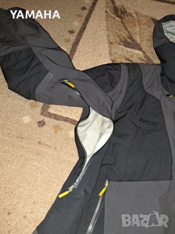 Bergans  Непромокаемо  Дамско  Хибридно Яке  XL, снимка 9 - Якета - 44724364