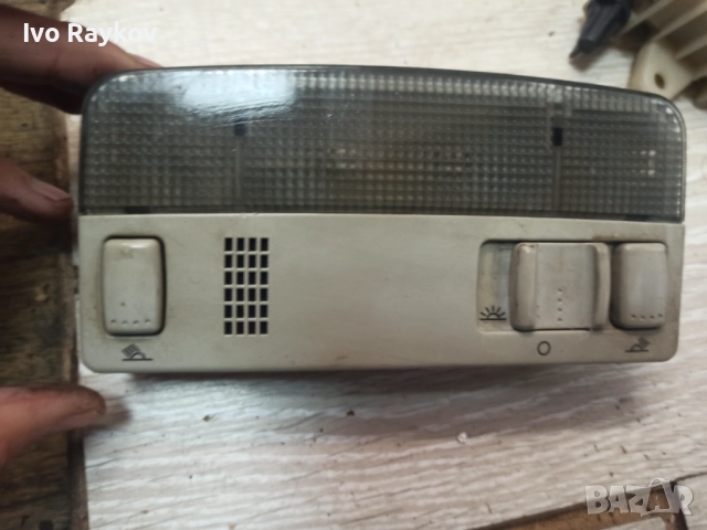 Плафон за VW Touran, Golf IV, Caddy, Passat, 3B0 947 105 C, 3B0947105C, снимка 2 - Части - 52259574