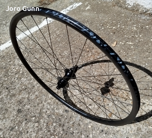 Капли DT Swiss R470, 28"/Бартер, снимка 8 - Велосипеди - 51537940