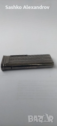 Винтидж газова запалка PLAYBOY - 60/70 - те - релефно лого работеща, снимка 8 - Други ценни предмети - 53667560