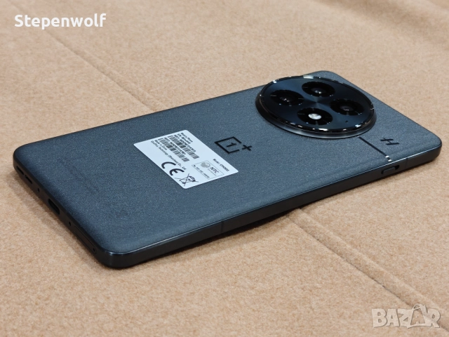 Нов OnePlus 13 12/256 черен; Глобална версия; SD8 Elite; Hasselblad, снимка 3 - Други - 52723976