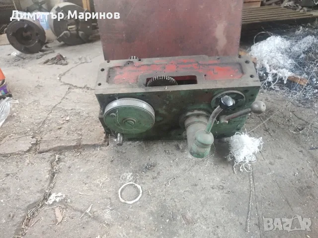 Супортна подавателна кутия от струг С10.