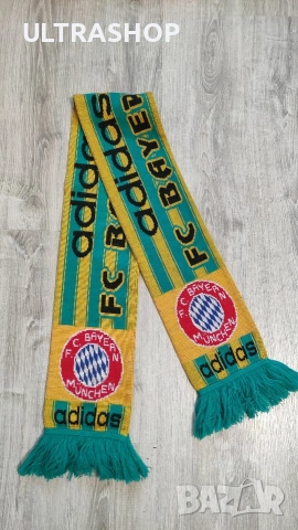 Ретро шал Adidas Bayern Munchen