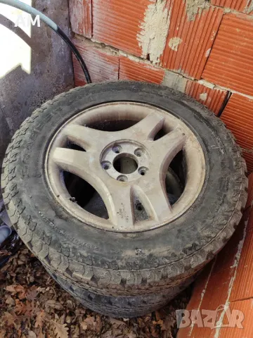 Гуми с джанти, дюзи, горивна помпа, датчици и други за SsangYong Kyron, снимка 1