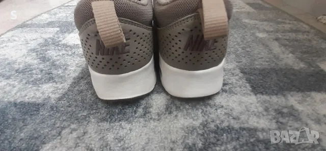 Маратонки Nike 39р, снимка 4 - Маратонки - 49782524