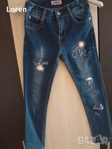 Ново!Детски дънки с пухчета по крачолите , снимка 2 - Детски панталони и дънки - 52521351