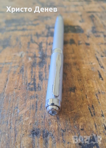 химикалка метална сребърна Сапи Sapi Италия Italy с UV фенерче в кутия , снимка 9 - Ученически пособия, канцеларски материали - 53733040