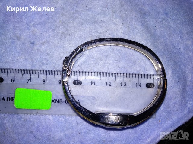 Q&Q QUARTZ СТИЛЕН МОДЕН МАРКОВ ЯПОНСКИ ДАМСКИ ЗЛАТИСТ ЧАСОВНИК Тип ГРИВНА Кю и Кю 36573, снимка 6 - Дамски - 39894407