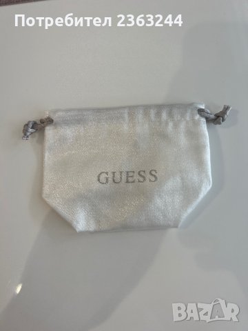 Торбичка за бижута Guess, снимка 1 - Други - 41673010