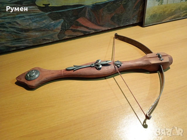 Продавам арбалет