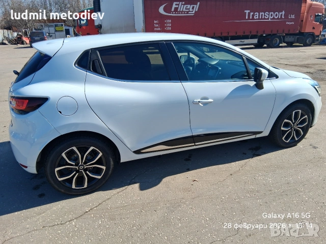 Рено Clio IV1.2,118hp*2017*автоматик,лед,камера,, снимка 5 - Автомобили и джипове - 53663191