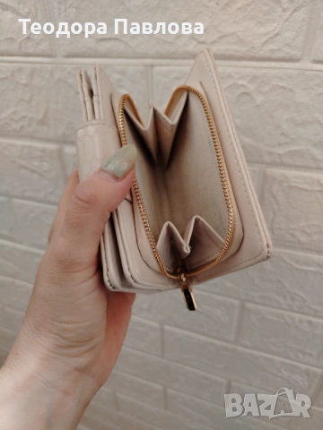 Дамско портмоне Mohito, снимка 4 - Портфейли, портмонета - 52905076