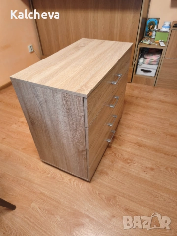 Продавам скрин - Дъб сонома, снимка 4 - Скринове - 53581417