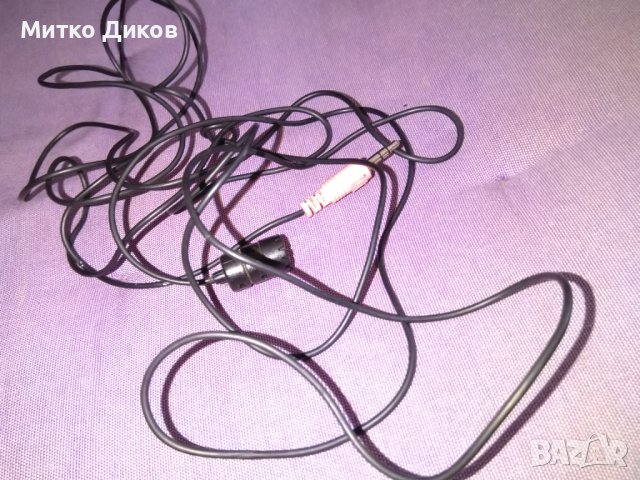 Някакво кабелче с букси