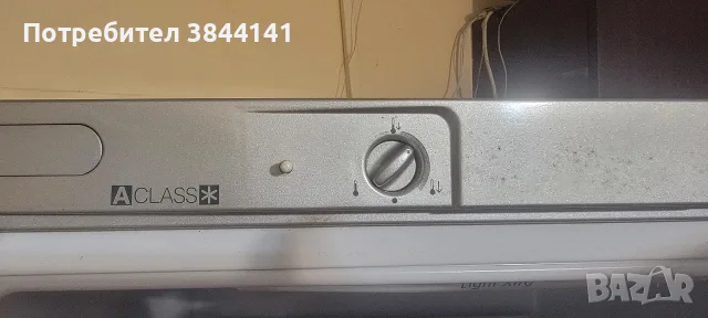 Indesit Ban 13s хладилник с фризер за части!, снимка 3 - Хладилници - 56010573