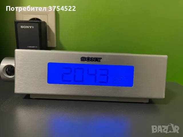 Радиочасовник SONY ICF-C717PJ.