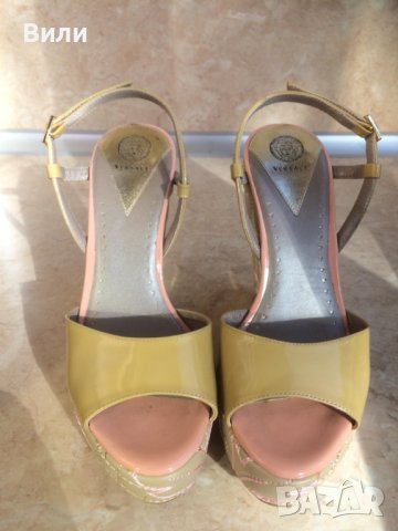 Луксозни, бутикови, оригинални дамски обувки  VERSACE  №36, снимка 2 - Дамски елегантни обувки - 26288550