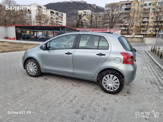 Toyota Yaris 1.0 i VVT-i 69к.с. 2006г., снимка 8 - Автомобили и джипове - 48435201