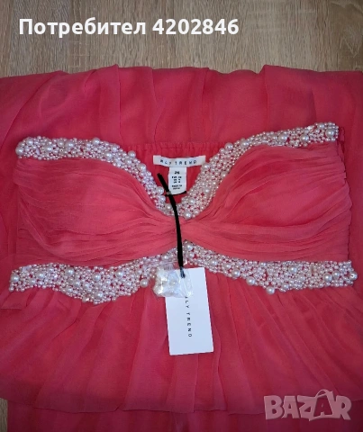 NLY Официална рокля , снимка 4 - Рокли - 53254747