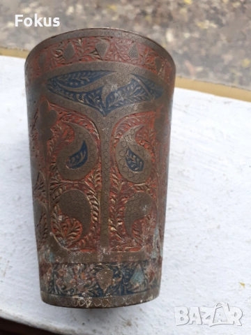 Стара гравирана бронзова чаша, снимка 2 - Антикварни и старинни предмети - 53395573
