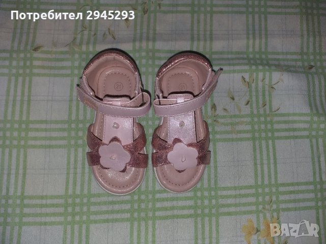 Розови сандали Nelli Blu, снимка 1 - Детски сандали и чехли - 40897181