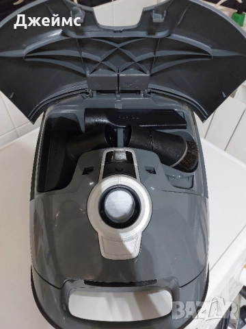 Прахосмукачка Miele Complete C3 Series 120 EcoLine , снимка 14 - Прахосмукачки - 52207755
