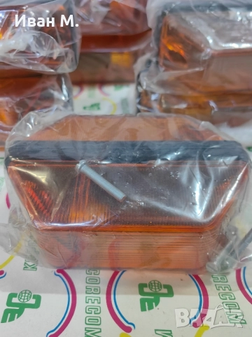 Оранжеви Мигачи Калник Бус Мерцедес Спринтер W901 W902 96-06, снимка 7 - Части - 52440044