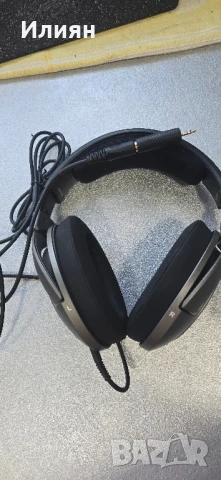 Слушалки Sennheiser HD518 като нови, снимка 4 - Слушалки и портативни колонки - 50740501