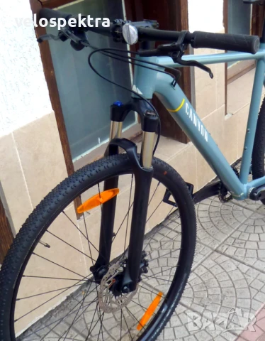 Canyon М 0134 ! 28 цола ! Трекинг хибрид- лек офроуд ! Като НОВ ! Алуминиев!, снимка 3 - Велосипеди - 51108479