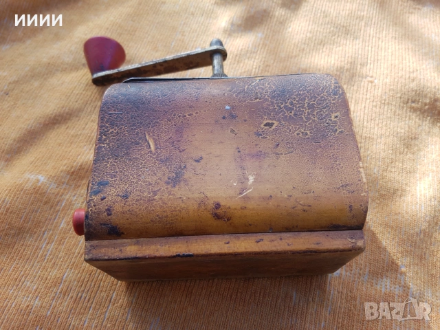 Мелница мелничка , снимка 3 - Антикварни и старинни предмети - 53866002