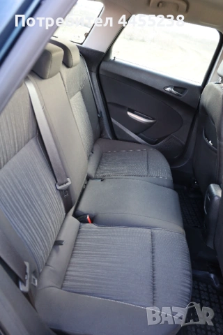 Opel Astra 1.4 Turbo, снимка 12 - Автомобили и джипове - 53142316