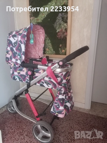 Бебешката количка Cosatto Giggle 2, в специфичния десен "Magic Unicorns", 130евро, снимка 3 - Детски колички - 53804409