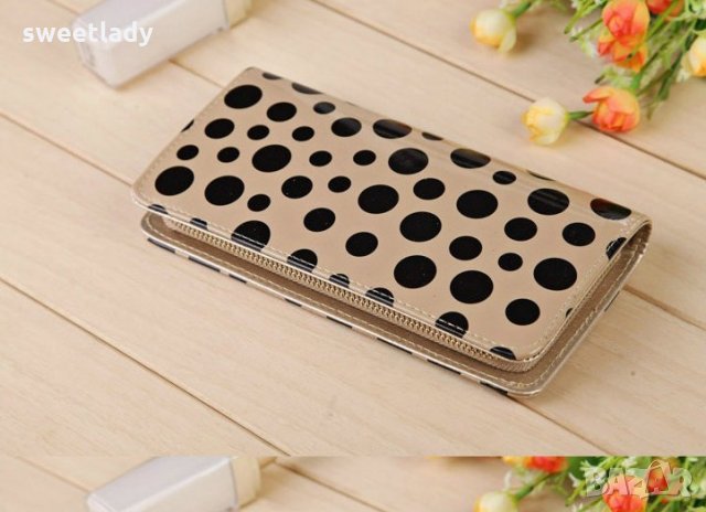 Дамско портмоне с лаково покритие и цип, снимка 2 - Портфейли, портмонета - 35677056