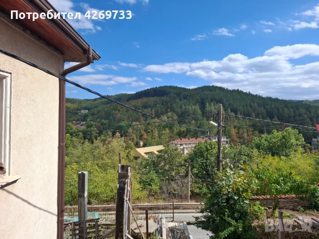 Продам къща в гр. Момин Проход, снимка 3 - Къщи - 52214524