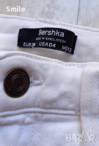 Дамски дънки Bershka, снимка 3 - Дънки - 41838251