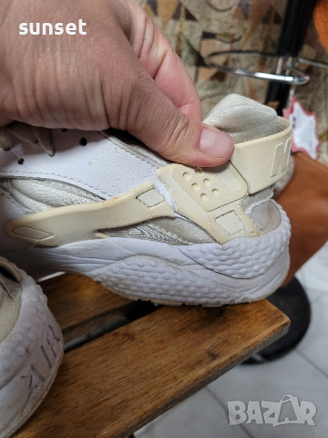  Nike Huarache бели маратонки- 42,5 номер, снимка 7 - Маратонки - 44839900