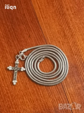 Сребърен Масивен синджир с висулка. 925 Проба. 49см. Цена 29,99лв. За Севлиево безплатна доставка., снимка 3 - Колиета, медальони, синджири - 51192144