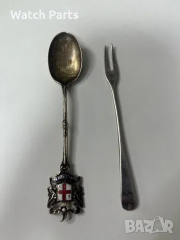 Сребърна виличка и лъжичка