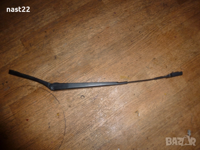 Рамо лява чистачка Фолксваген Голф 5-6/1Q1 955 409, снимка 2 - Части - 51474923