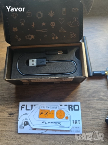 Flipper Zero + Антена cc1101, снимка 2 - Друга електроника - 52175298