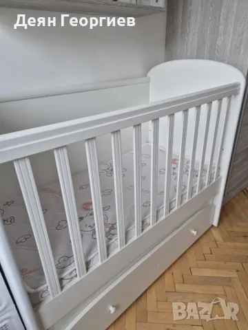 Детско креватче с регулеруема височина на подматрачната рамка, снимка 7 - Бебешки легла и матраци - 49731155