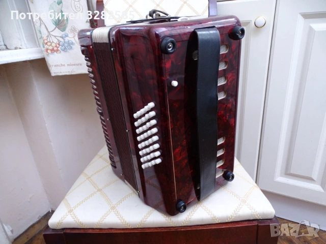 Акордеон Велтмайстер 40 баса , снимка 12 - Акордеони - 53771723