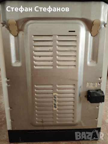 Готварска печка с керамичен плот Аристон, снимка 6 - Печки, фурни - 53340648