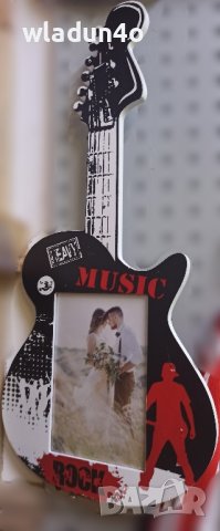 Дървена ФОТОрамка Китара -20-36лв, снимка 13 - Подаръци за рожден ден - 39533688
