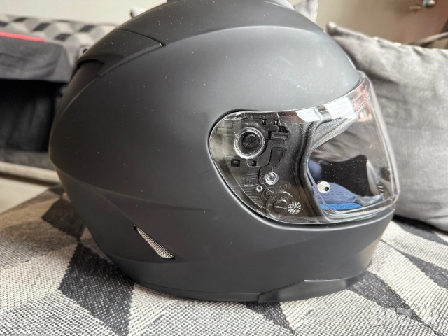 Нова каска HJC is-17, размер XS, снимка 3 - Аксесоари и консумативи - 53438885