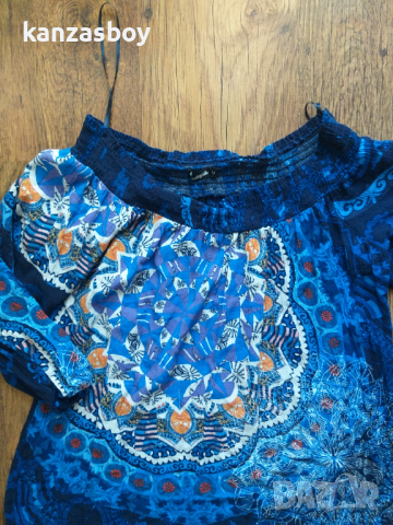 desigual - страхотна дамска блуза КАТО НОВА, снимка 3 - Блузи с дълъг ръкав и пуловери - 36357959