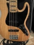 Fender American jazz bass deluxe 5 , снимка 2