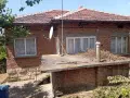 Тродава се къща в с.Тръстеник, снимка 10