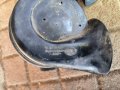 Клаксон за Ауди А4 Б6 Б7 Audi A4 B6 B7 HELLA, снимка 2